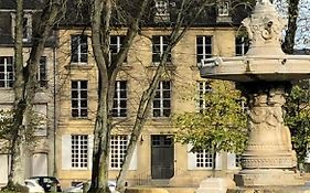 Le Murier De Bayeux